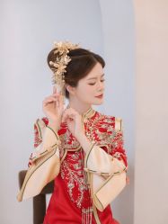 -洋洋婚纱品牌集合店