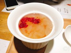 蔓越莓桃胶银耳-炖物24章·顺时轻养茶(杭州大厦店)