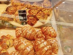 -Caten佳田(港惠店)