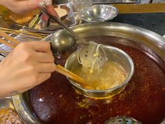 -邓莽子老火锅(中兴路总店)