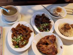 猪脚-阿水狮猪脚大王(台中公园店)