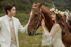 点击看大图 -挪娅婚纱摄影皇家会所