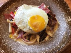 -more than meow吴止猫主题餐厅(承德 中船汇店)