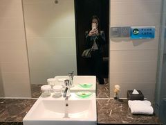 -上海怡沁园度假酒店