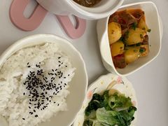 -悦芽照护月嫂+育儿嫂(杭州店)
