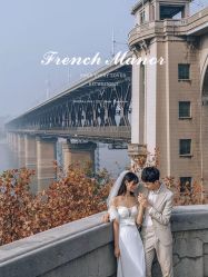 -青禾蒙娜丽莎婚纱摄影(武汉总店)