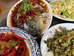 -微山岛春天里酒家