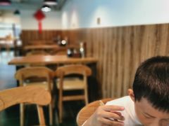 -兵哥豌豆面(雅颂居店)