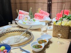 -余欢领鲜火锅(新街口店)