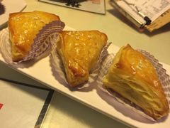 叉烧酥-新大咀港式茶餐厅(宝山万达店)