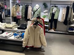 -唯品会(北京国瑞城店)