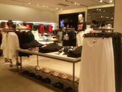 -ZARA(世贸天阶店)