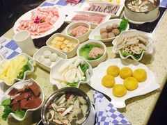 -魔法帽酱料牛肉小火锅(米兰店)