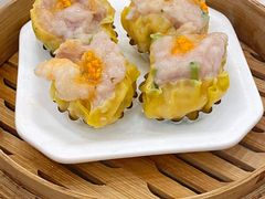 蟹黄鲜虾烧卖-龙的酒楼·手工早茶·顺德菜(近良路店)
