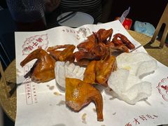 -鸽子侯·家宴·平价海鲜(市图书馆店)