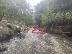 -雅鲁激流探险漂流