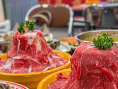 -四囍码头海鲜烧烤自助火锅(外滩南京东路悦荟广场店)