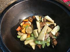 -缘福乡村铁锅炖民宿(八达岭店)