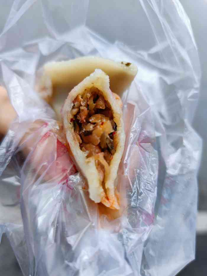 阿婆碱粿-"很不错的味道,很有特色,外面是艾草糯米做.