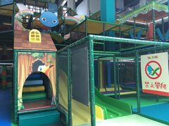 -蒙特利亲子乐园