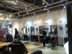 -Mentor Hair Salon