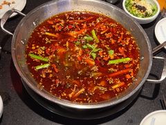 -小饕荟雅安贡椒鱼鲜馆(广福桥店)