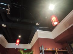 大堂-大匠工房古船木艺术餐厅·猪肚鸡专门店(长白仙岛店)