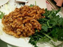 京酱肉丝-老昌春饼(中央大街店)
