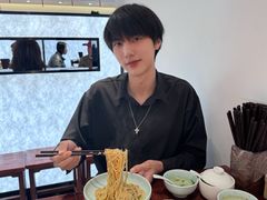 -裕兴记•蟹黄面馆(人民广场店)