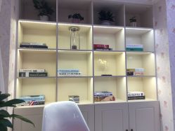 -咪咪比基尼脱毛专业店