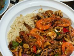 -船梆煮•蒸汽海鲜·炉火烤肉(五四广场店)