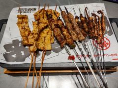 -丽伟的串·烧烤·砂锅(季景天地店)