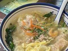 -长人馄饨铺(解放街店)