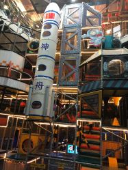 -嗨翻Hi-Fun竞技主题乐园·蹦床团建生日聚会(五棵松华熙店)