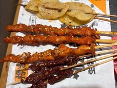 -三兄弟灰太狼烧烤.龙虾烤鱼(上海交大店)