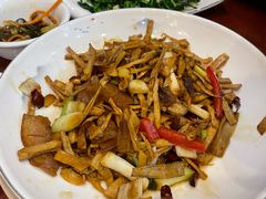 -漁耕小厨农家院(武当山店)