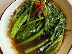 -八府香鸭·啫啫煲(华山路店)