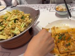 -客家大院·非遗赣南客家菜(郁孤台店)