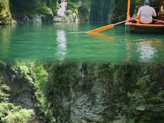 -蝶舞清江·恩施地心谷景区