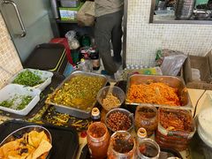 自助取餐区-红鼻子桂林米粉(金唐新光界店)