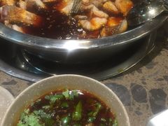 -肖肖酸萝卜鱼火锅(总店)