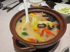 京城酥肉锅-四季民福烤鸭店(外滩外白渡桥店)