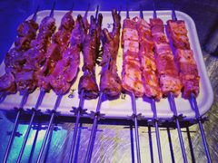 -狼遇见羊烧烤·现穿现烤(旧宫店)