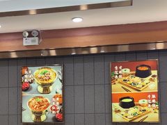 -花馬肆.云南过桥米线(汉神购物广场现场熬汤店)