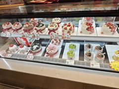 -花花卷卷·鲜食蛋糕(静安久光百货店)