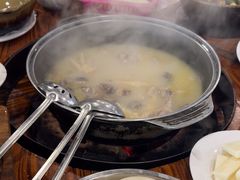 -侠成水上农庄(工业大道店)