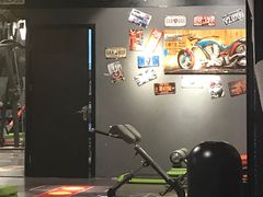 -VLines耀能运动24小时·月付制健身(京广桥店)