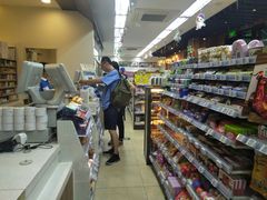 -全家便利店(王府井大街店)