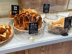-分子跳动鲜活面包(五一大道店)