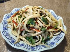 碗托-裕民饭店